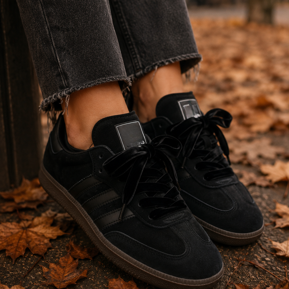 Black Velvet Shoelaces for sambas
