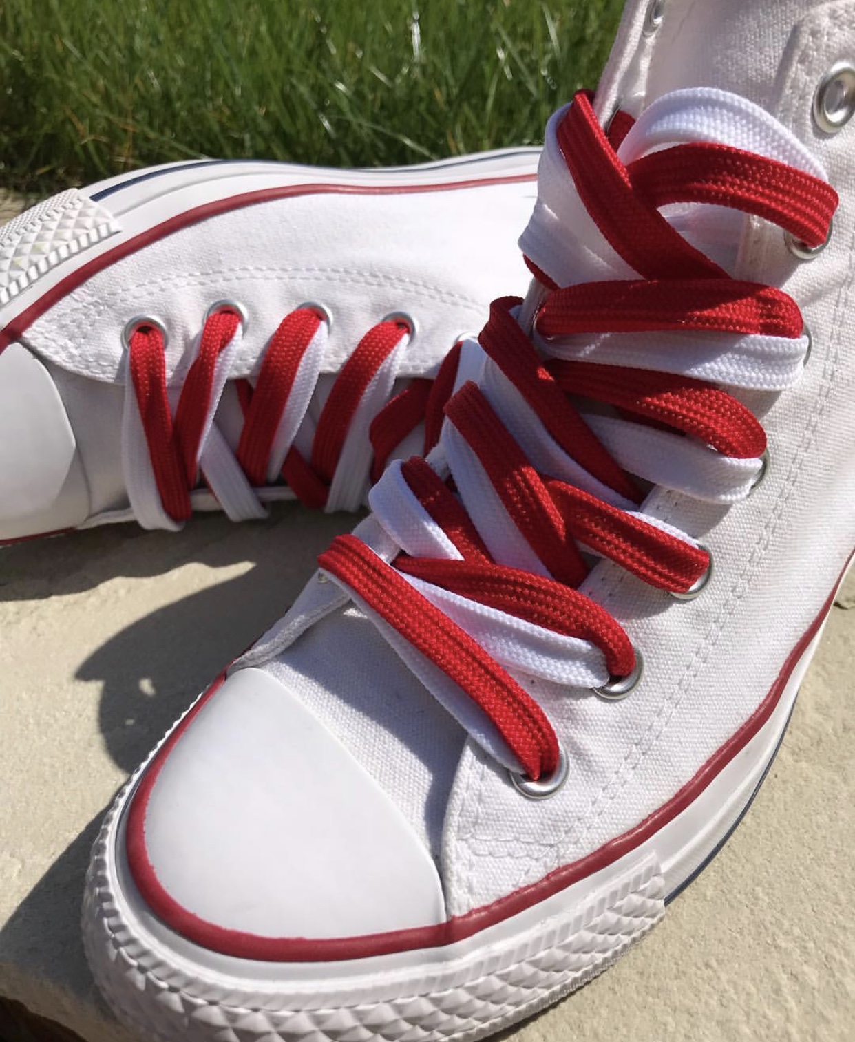 Red-Flat-Shoelaces-3.jpg