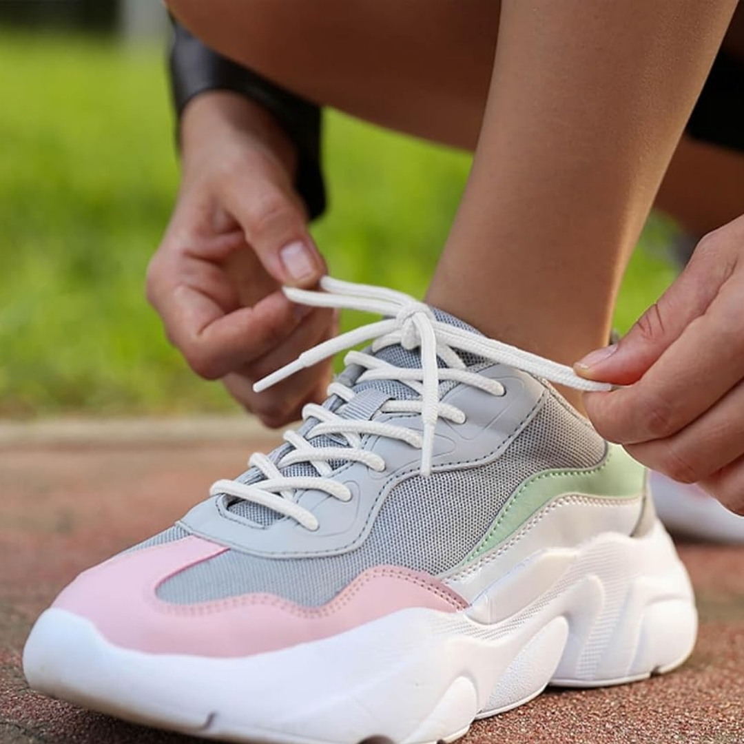White Round Shoelaces (4)