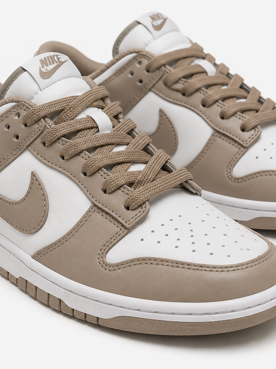 beige_dunk_laces_960x1280